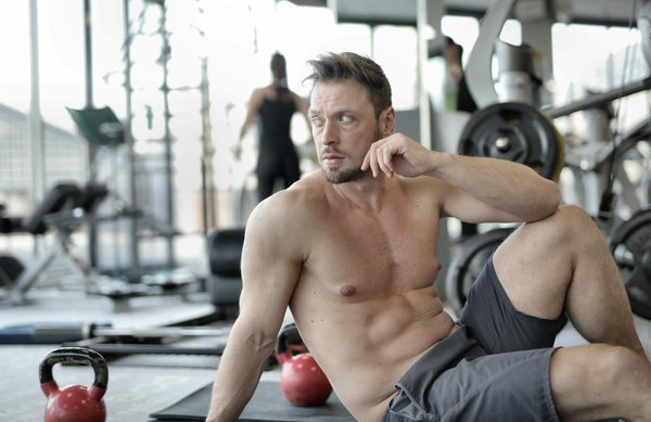 COVID-19 et arbitrage de football : impact et adaptations